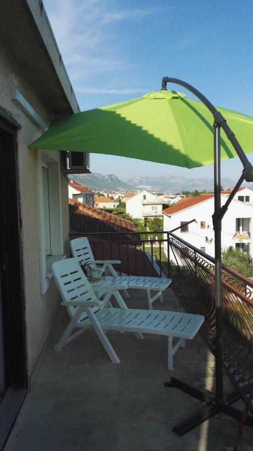 Apartmani Ljubica Kastela Bagian luar foto