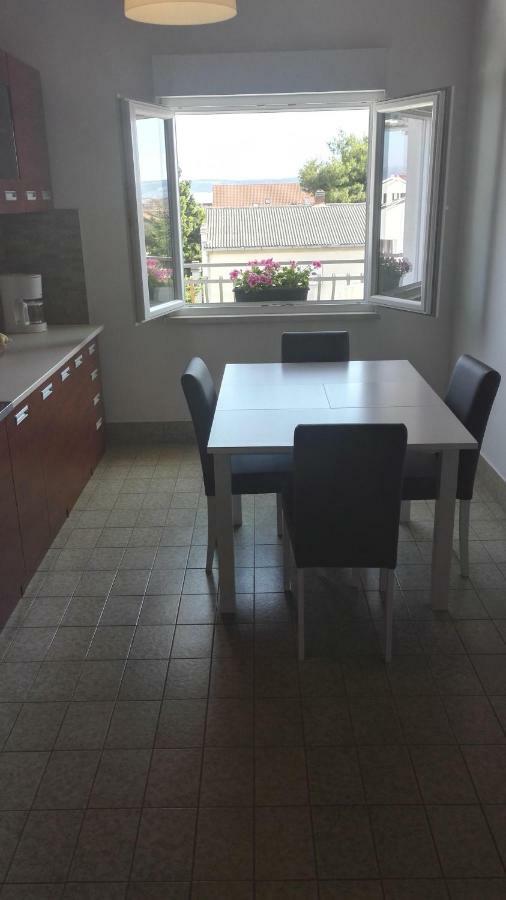 Apartmani Ljubica Kastela Bagian luar foto