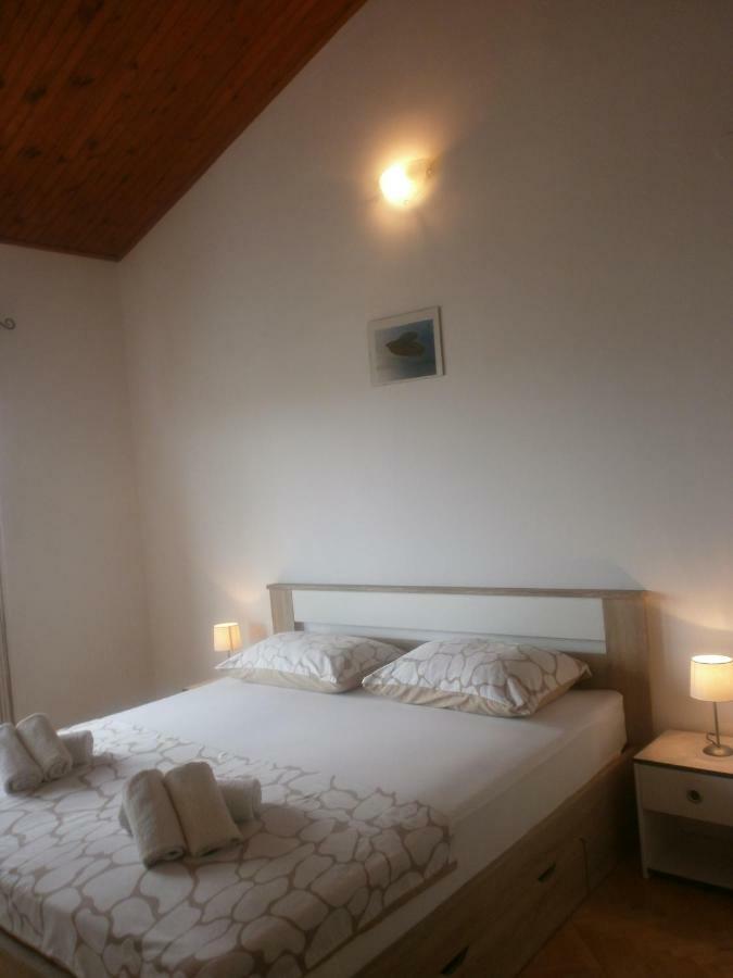 Apartmani Ljubica Kastela Bagian luar foto